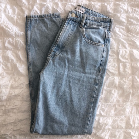 Zara Denim - Zara High Waisted Mom Jeans